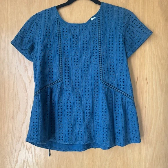 Sezane blue eyelet top with tie back - Picture 1 of 4